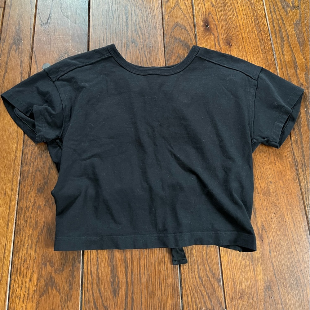 Urban outfitters crop top
